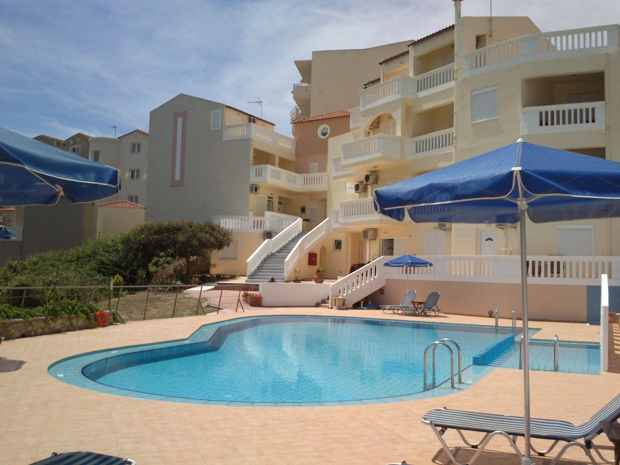 Kalimera Hotel Agia Marina  ภายนอก รูปภาพ